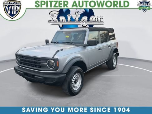 Used 2023 Ford Bronco 4-Door AWD/4WD image 4