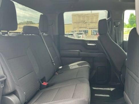 New 2026 Chevrolet Silverado 1500 Custom AWD/4WD image 15