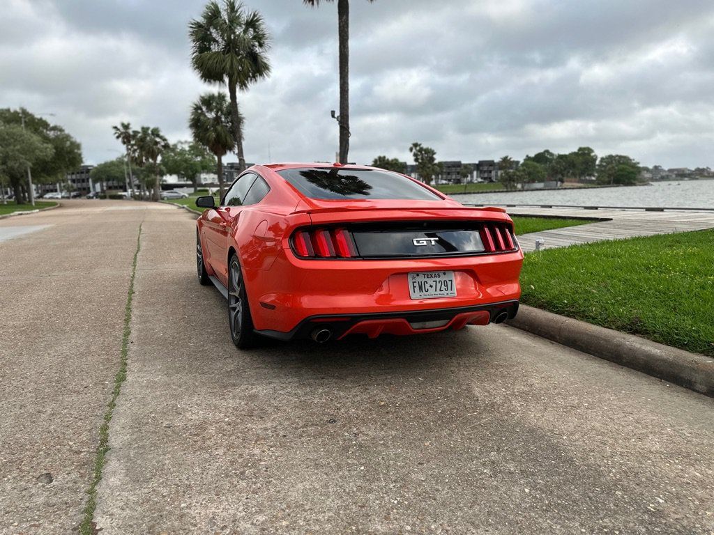Used 2015 Ford Mustang GT Premium RWD image 9