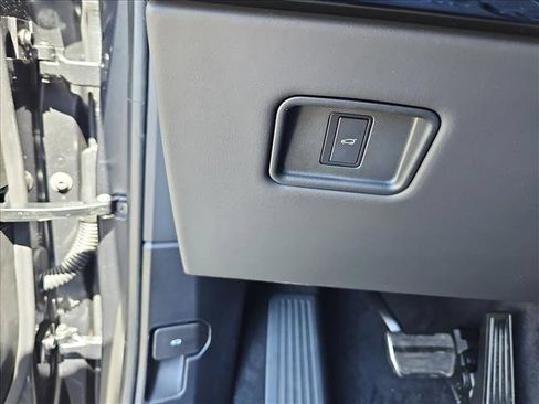 New 2025 Land Rover Range Rover Sport Dynamic SE image 29