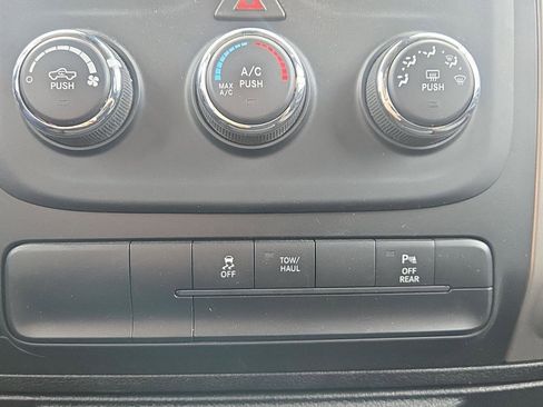 Used 2019 RAM 1500 Classic Warlock image 21