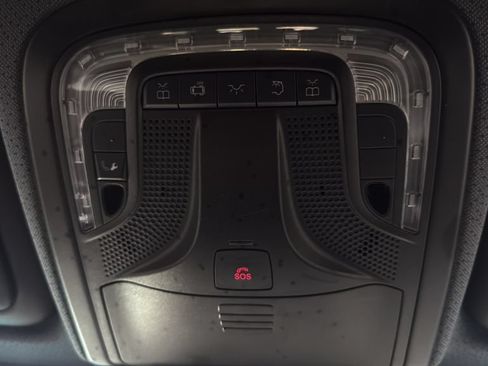 Used 2023 Mercedes-Benz Sprinter 2500 image 28