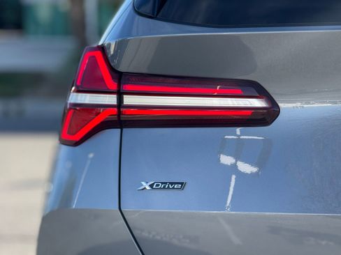 Used 2025 BMW X3 xDrive30i w/ Premium Package image 14