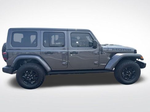 Used 2019 Jeep Wrangler Unlimited Sahara w/ Quick Order Package 24M Moab image 16