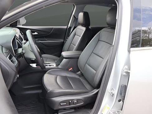 Used 2020 Chevrolet Equinox Premier FWD image 13