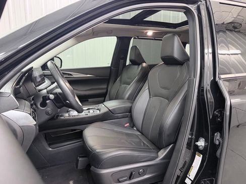 Certified 2023 INFINITI QX60 Luxe AWD/4WD image 12