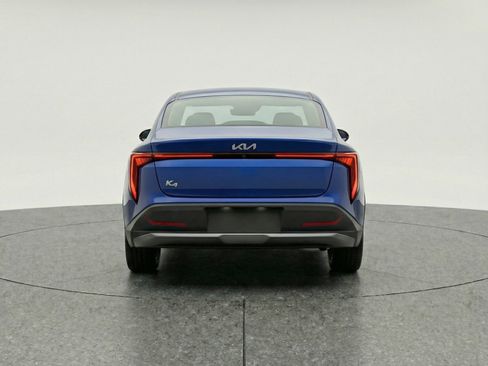 Used 2025 Kia K4 LXS FWD image 7