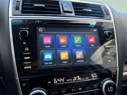 Used 2018 Subaru Outback 2.5i Limited image 26