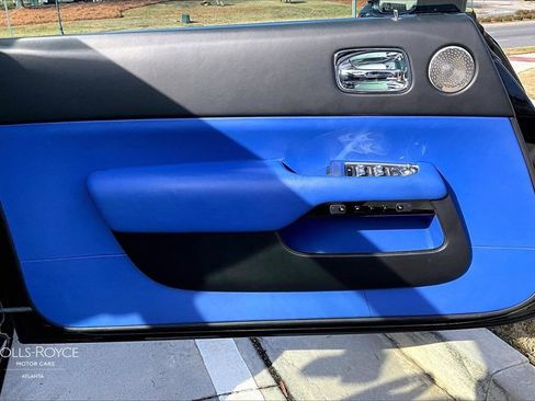 Certified 2017 Rolls-Royce Wraith image 19