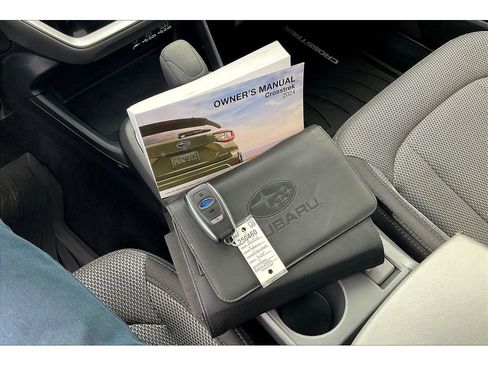 Used 2024 Subaru Crosstrek 2.0i Premium image 11