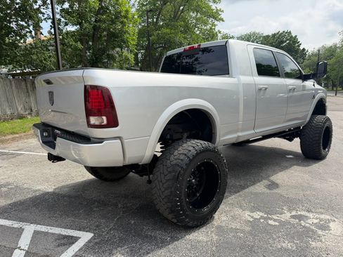 Used 2017 RAM 2500 Laramie w/ Sport Appearance Group AWD/4WD image 5