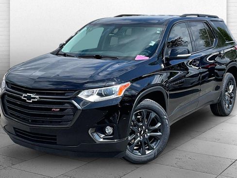Used 2021 Chevrolet Traverse RS w/ LPO, Floor Liner Package FWD image 11