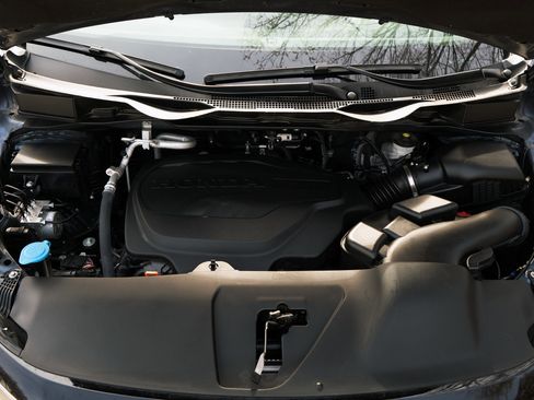 Certified 2025 Honda Odyssey EX-L image 50