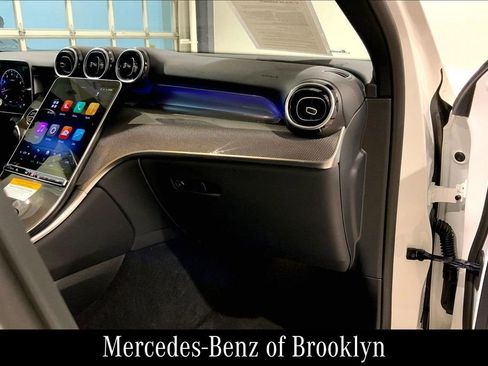 Used 2026 Mercedes-Benz GLC 300 4MATIC image 19