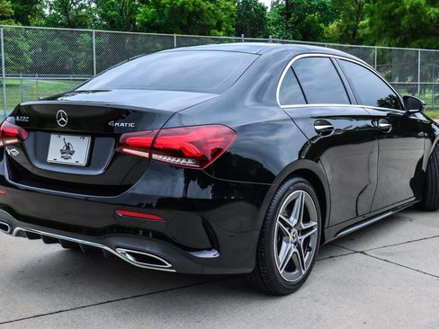 Used 2022 Mercedes-Benz A 220 4MATIC image 13