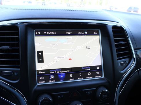 Used 2018 Jeep Grand Cherokee SRT w/ Trailer Tow Group IV AWD/4WD image 16