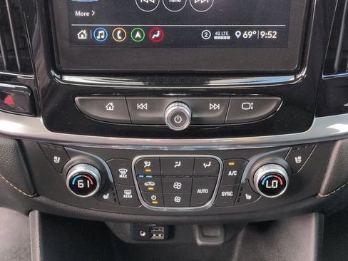 Used 2020 Chevrolet Traverse Premier w/ Redline Edition image 9