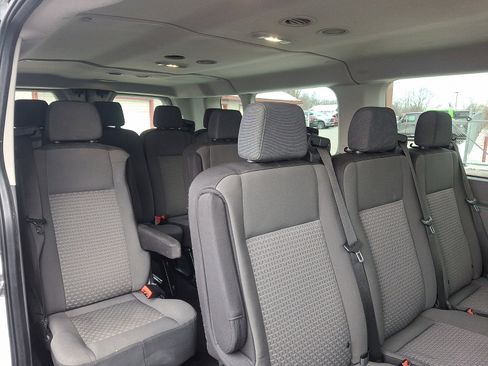 Used 2023 Ford Transit 350 XLT image 13