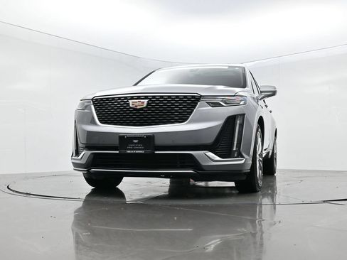 Certified 2024 Cadillac XT6 Premium Luxury w/ LPO, Floor Liner Package AWD/4WD image 46
