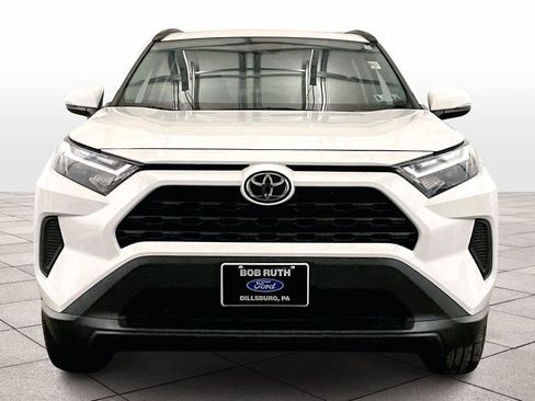 Used 2023 Toyota RAV4 XLE image 3