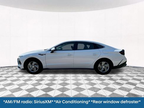 Used 2025 Hyundai Sonata SE image 4