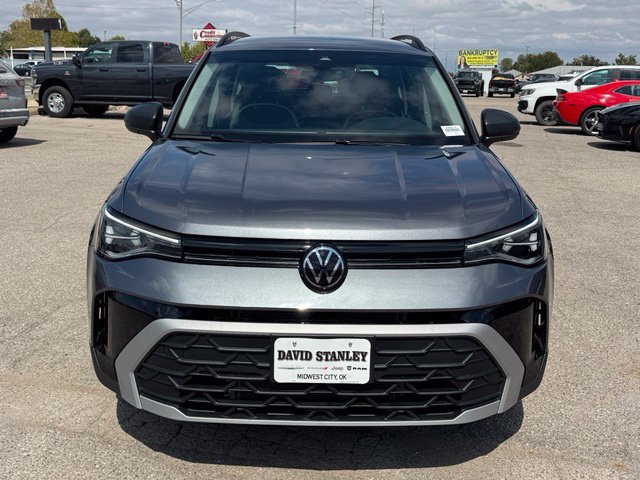 Used 2026 Volkswagen Taos S FWD image 2