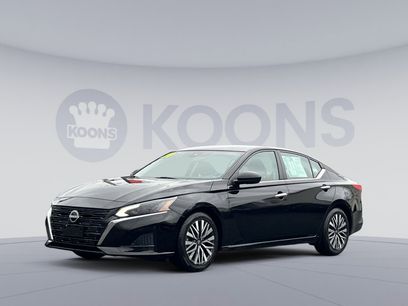 Used 2024 Nissan Altima 2.5 SV