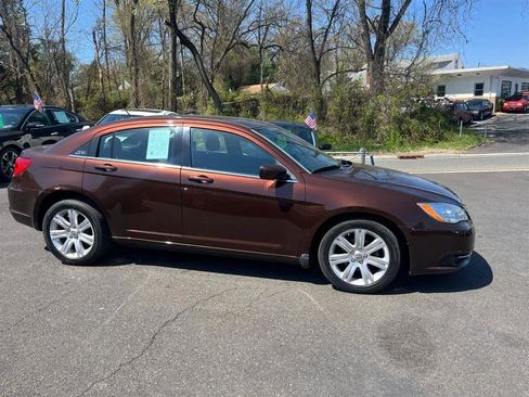Used 2012 Chrysler 200 Touring image 7