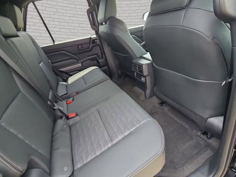 New 2026 Toyota 4Runner TRD Off-Road Premium AWD/4WD image 11