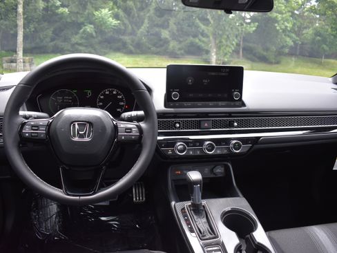 New 2026 Honda Civic FWD Hybrid Sedan image 15