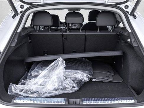 New 2026 Audi Q3 quattro 2.0T AWD/4WD image 22