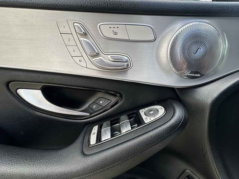 Used 2017 Mercedes-Benz GLC 300 4MATIC w/ Premium 1 Package image 21