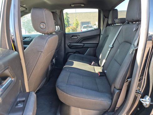 Used 2023 Chevrolet Colorado LT AWD/4WD image 24