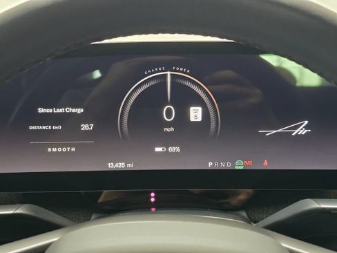 Used 2025 Lucid Air Touring AWD/4WD image 11