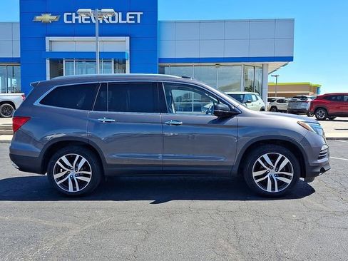 Used 2016 Honda Pilot Elite image 7