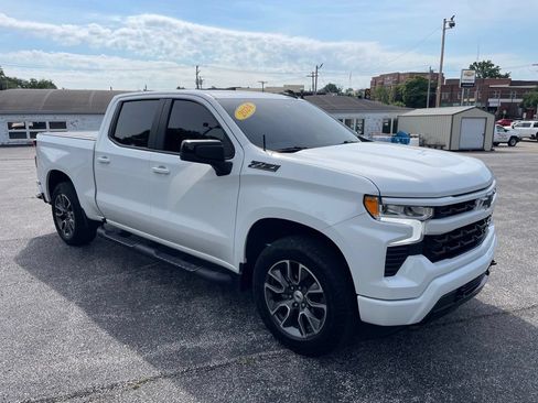 Used 2024 Chevrolet Silverado 1500 RST w/ Convenience Package II AWD/4WD image 3