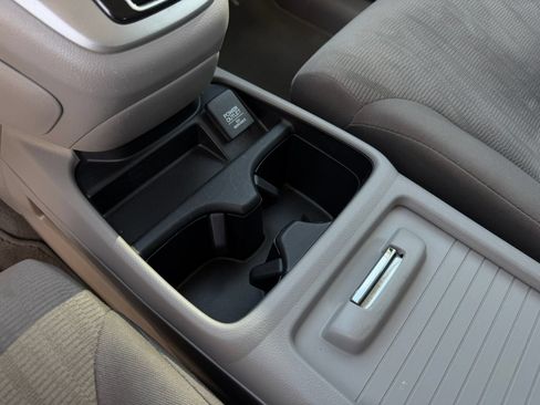 Used 2014 Honda CR-V LX image 18