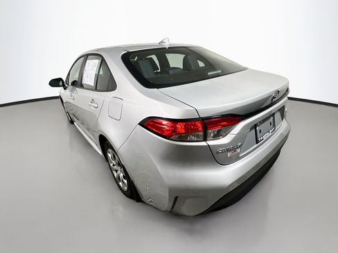 Used 2025 Toyota Corolla LE FWD image 8