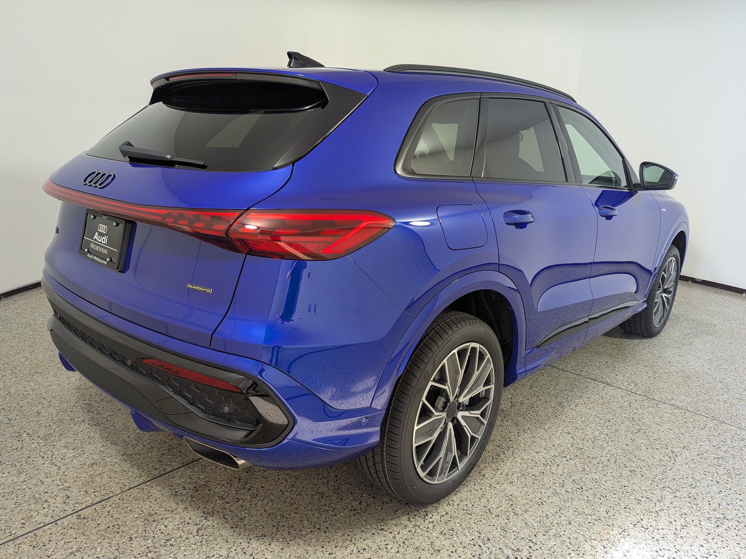 New 2026 Audi Q5 Premium Plus AWD/4WD image 7