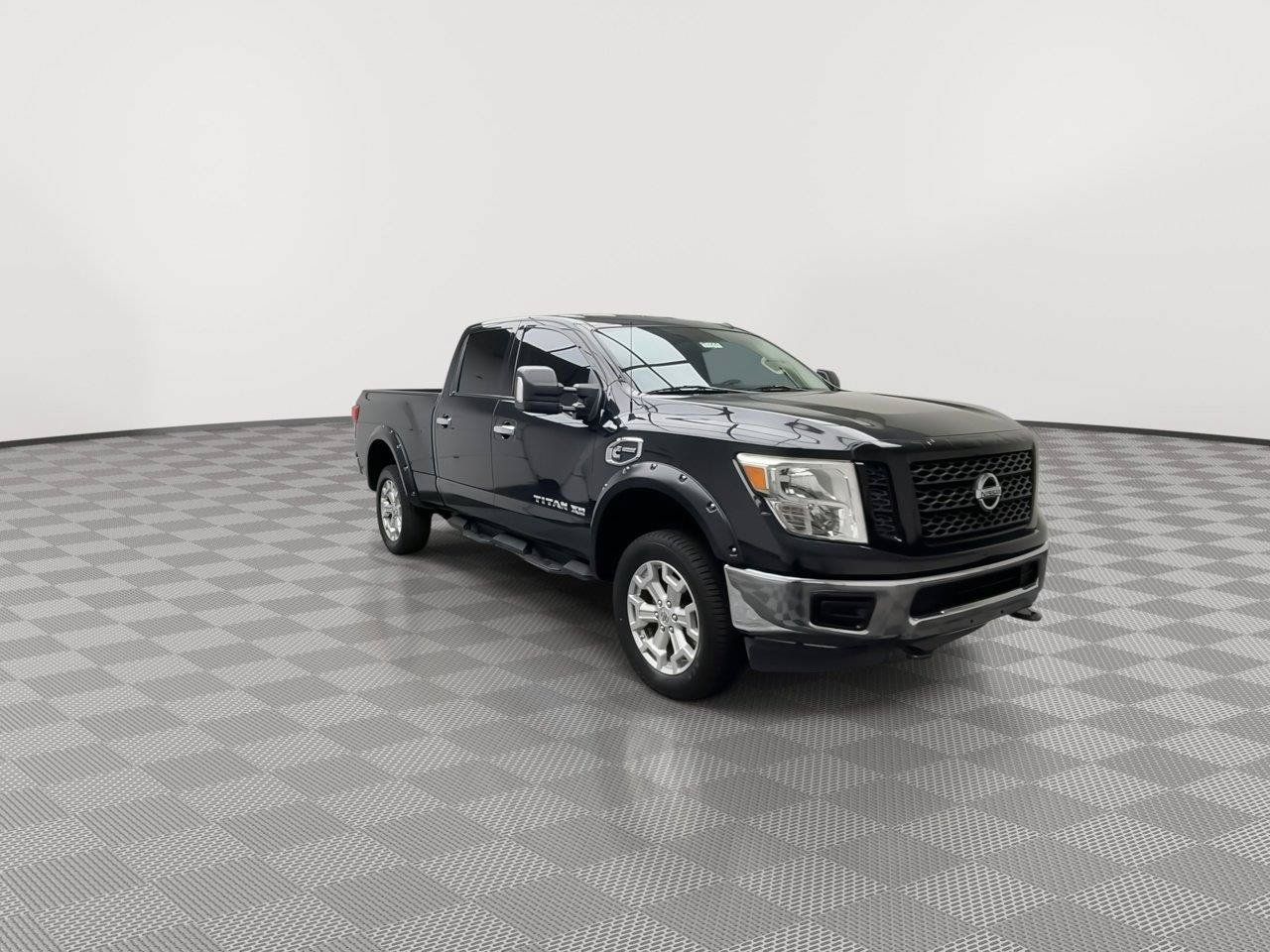 Used 2019 Nissan Titan SV AWD/4WD image 31