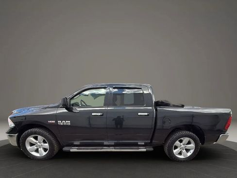 Used 2016 RAM 1500 Classic SLT image 8
