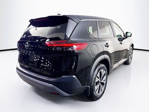 Certified 2023 Nissan Rogue SV AWD/4WD image 5