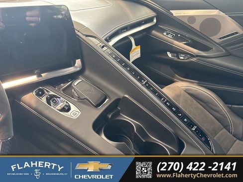 New 2025 Chevrolet Corvette Z06 image 12