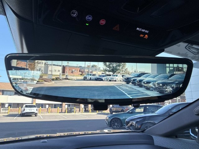 Certified 2025 Cadillac Optiq Luxury 1 AWD/4WD image 47