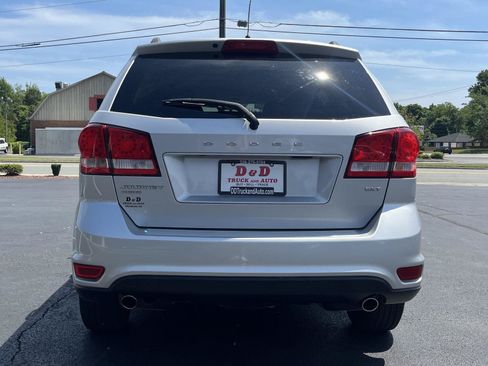 Used 2013 Dodge Journey SXT w/ Comfort/Convenience Group AWD/4WD image 19