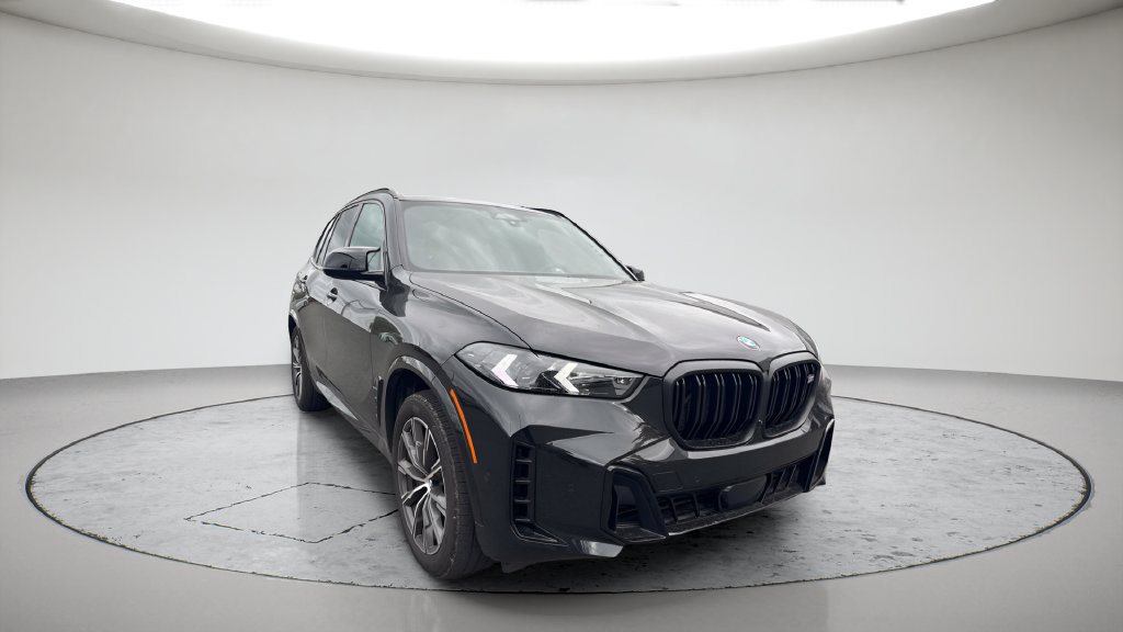 Used 2026 BMW X5 M60i AWD/4WD image 4
