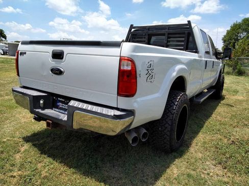 Used 2015 Ford F250 XL w/ Power Equipment Group image 5