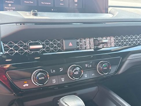 Used 2024 Honda Accord Sport image 19