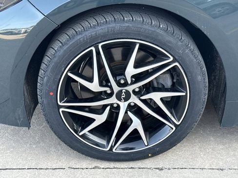 Used 2023 Kia Stinger GT-Line w/ Sun & Sound Package image 15