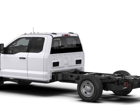 New 2026 Ford F350 XL w/ XL Chrome Package image 24